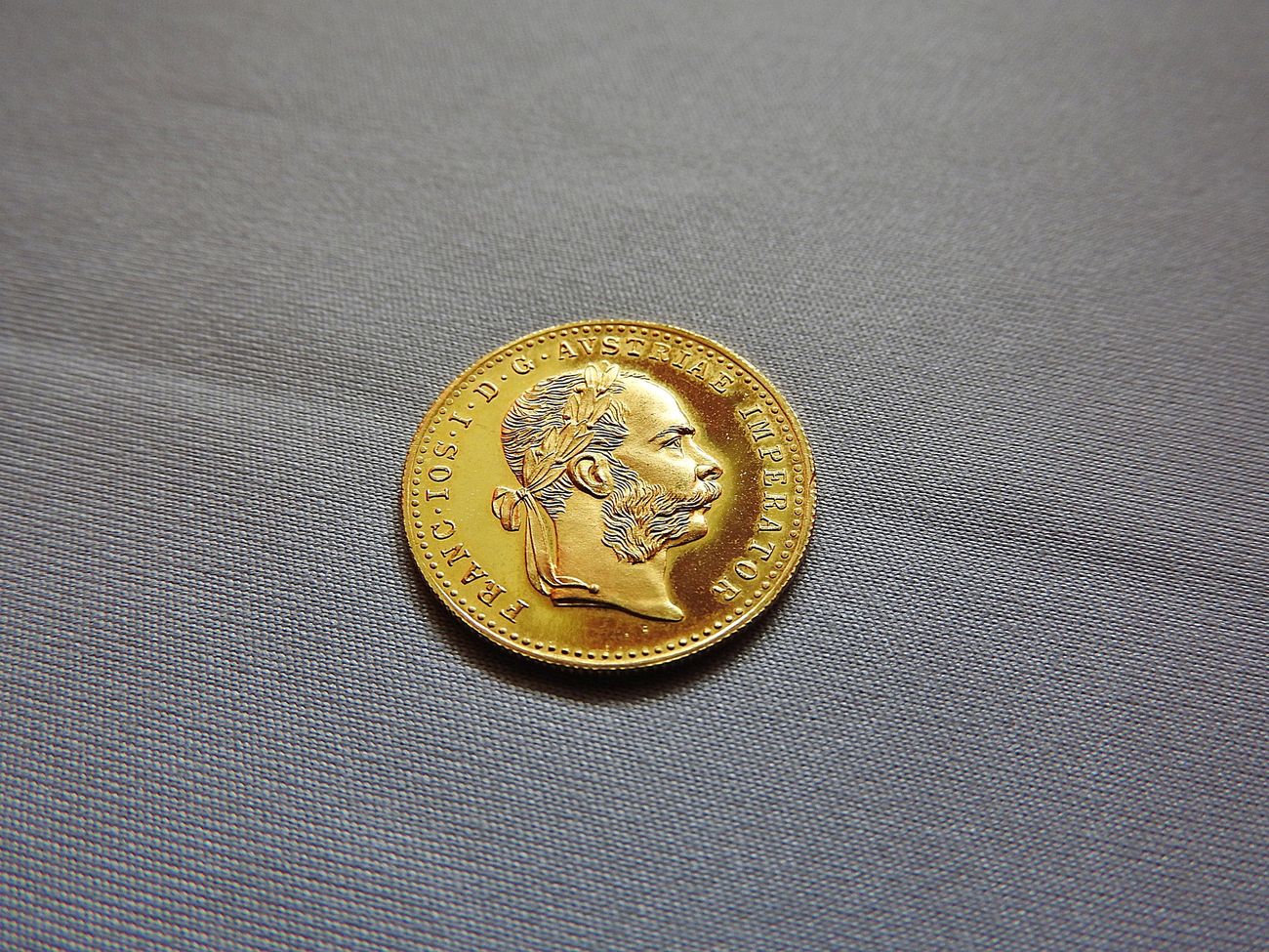 Gold ducat coin